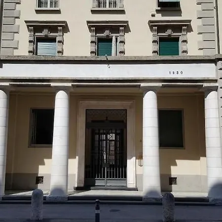 La Maison B Гостевой дом